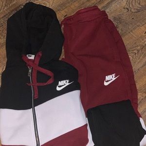 black nike sweat outfit